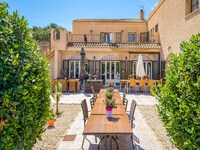 Majestätische Villa in Pinoso mit privatem Pool