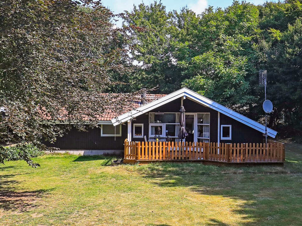 6 person holiday home in Humble, the Danish South Sea