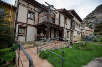 Chalet in Toba am Montes Obarenes Park