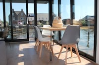 Hausboot in Stavoren am Wasser