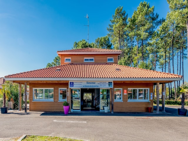 Huis bij het meer Biscarrosse