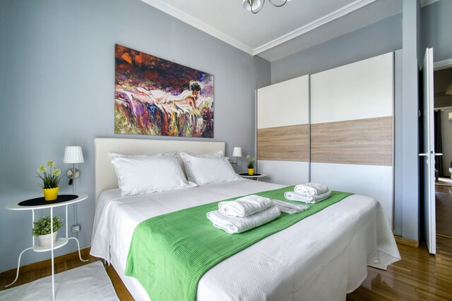 Sfeervol appartement naast het centrum van Athene, Athina