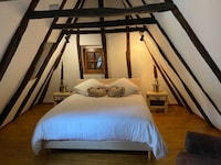 Ferienhaus in Altillac mit Pool und Garten
