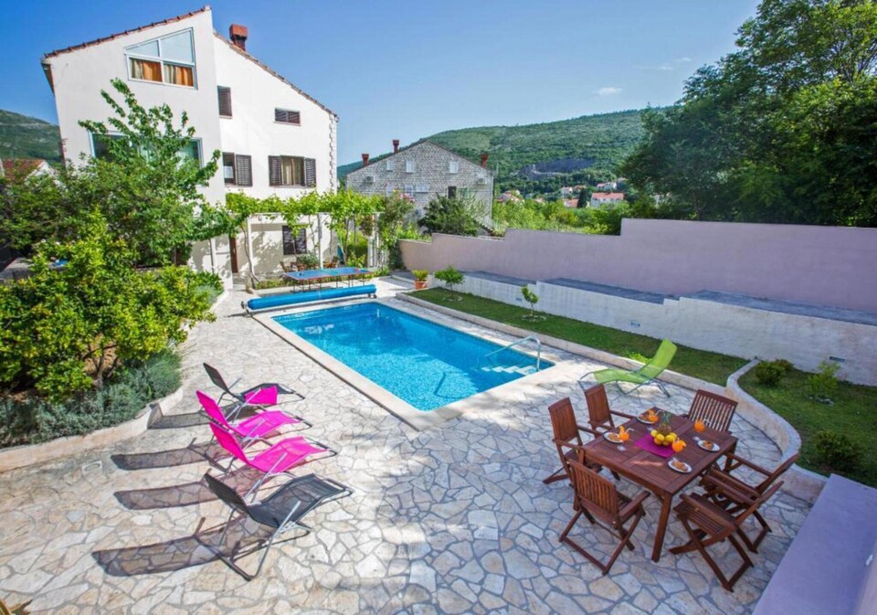 Villa Roza - Studio Apartment with Balcony, Rožat
