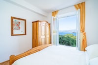 Apartments Nikolina (LU) - Two-Bedroom Apartment with Balcony