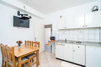 Apartments Nikolina (LU) - Two-Bedroom Apartment with Balcony