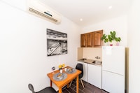 Apartments Dub - One-Bedroom Apartment (no.3)