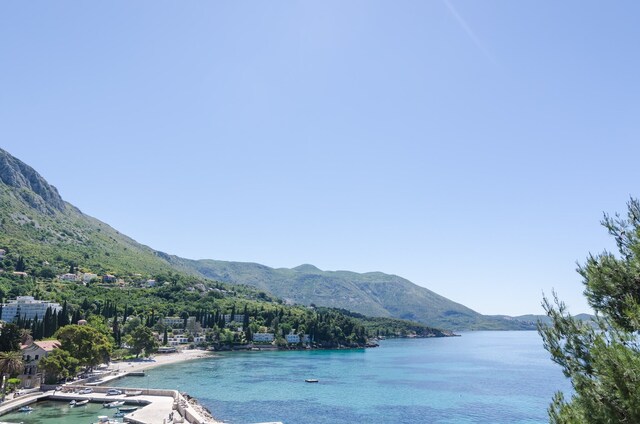 Guest House Daniela - Double Room with Terrace and Sea View - SOBA 8, Mlini