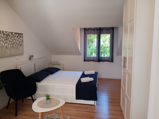 Apartment & Rooms Papa - Studio Apartment with Balcony and Partial Sea View, Srebreno