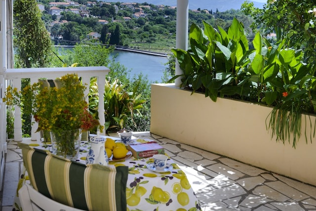 Oreb Dream Apartments - One Bedroom Apartment with Terrace and Sea View (Apartment 1), Koločep