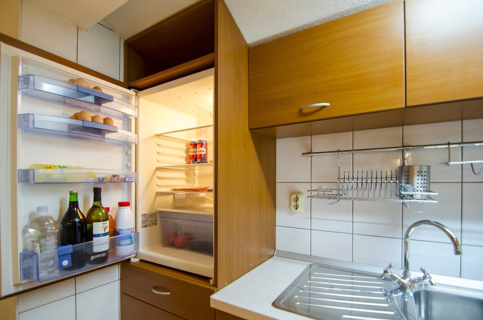 Holiday Home Bliss - Holiday Home with Outdoor Pool and Sea View (ST), Splitska