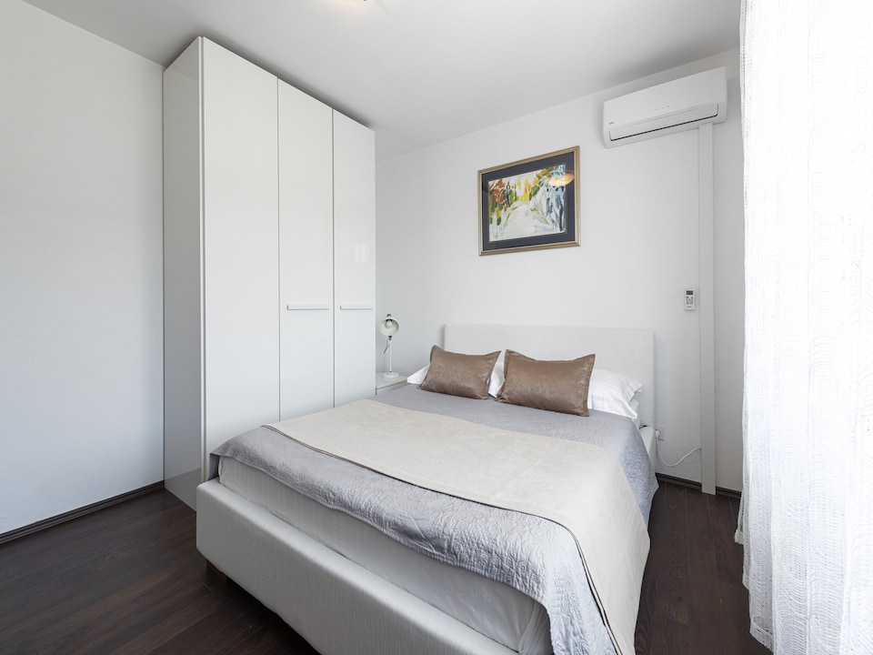 Guest House Rooms Rose - Romantic Double Room with Balcony and Sea View (No.1), Molunat
