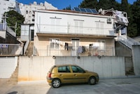Guest House Kusalo- Studio Apartment with Patio (Studio 1)