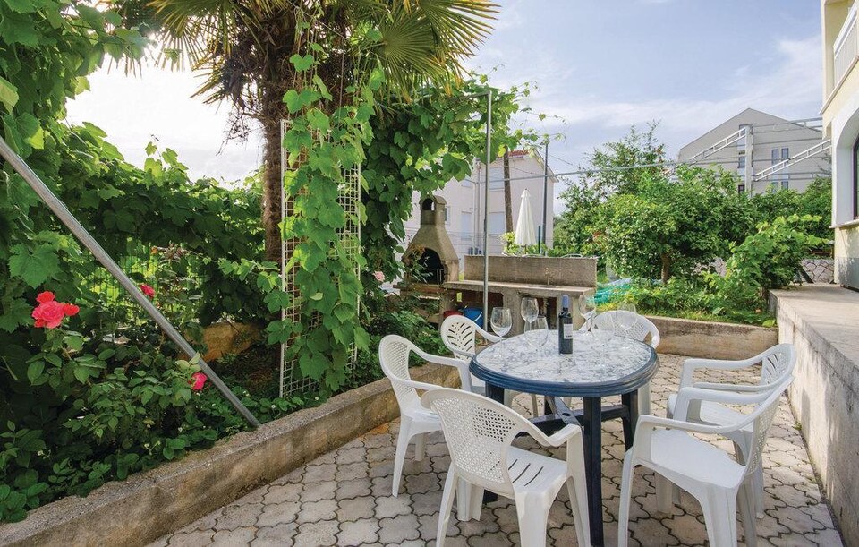 Apartments Čiovo - Comfort One Bedroom Apartment with Terrace (A2), Okrug Gornji