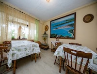 Apartments & Rooms Green Bay - Double Room with Balcony and Sea View (Room 2)