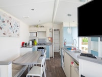 Mobile Home in Veuzain-sur-Loire with Garden
