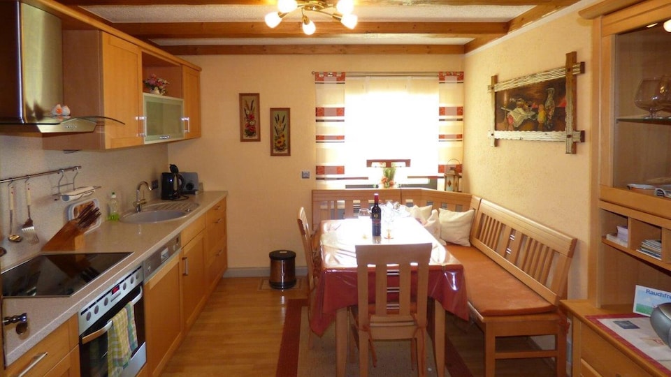 Ferienwohnung in einem Kurort in Waldnähe, Gleißenberg