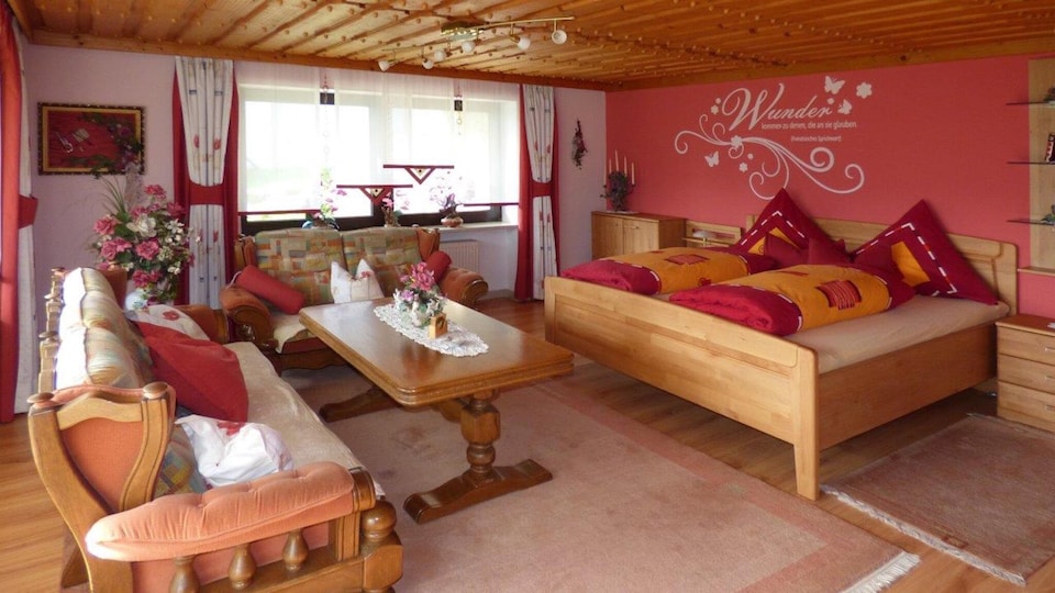 Ferienwohnung in einem Kurort in Waldnähe, Gleißenberg