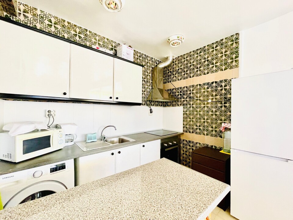 Mountain-View Apartment by Sea, Roquetas de Mar