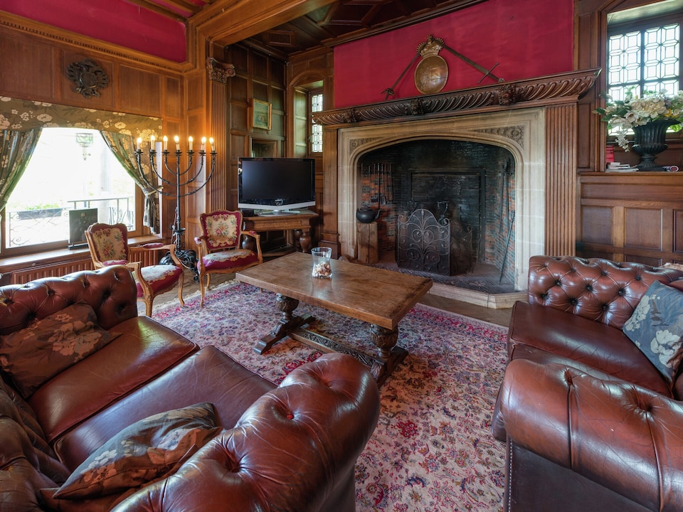 Luxury Spa Castle with Sauna, Spa