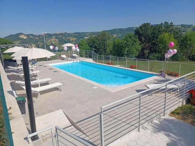 Mooi vakantiehuis in Montefalcone Appennino met tuin, Montefalcone Appennino