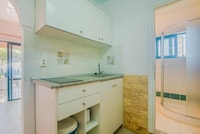 Appartamento a Mpenitses con Vista Mare & Piscina