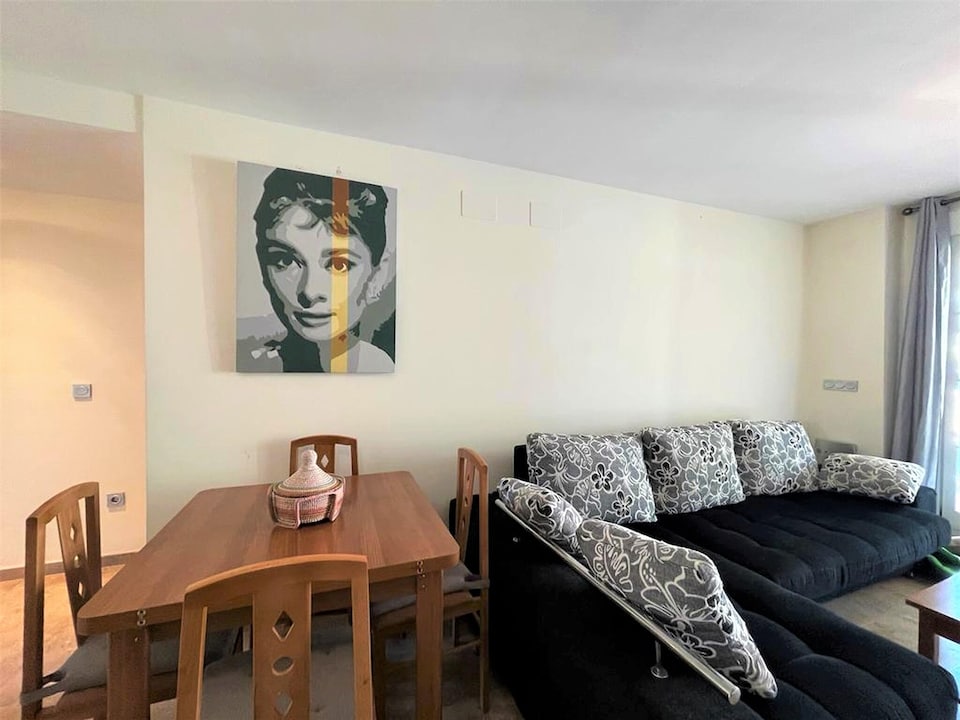 Beachside Apartment in Roquetas de Mar, Roquetas de Mar