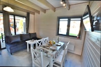 Komfortable Ferienhäuser mit Klimaanlage und Sauna