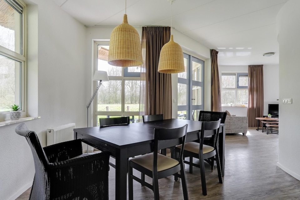 Casa de vacaciones única en Noordwolde con jardín, Noordwolde