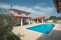 Apartment in Croatia near the Beach
