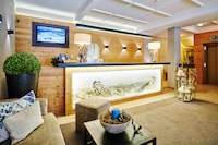 Moderne suite direct aan de skipiste