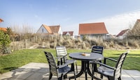 Villa in Cadzand-Bad bij Noordzeestrand