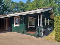 Bungalow mit omheinde tuin op de Veluwe