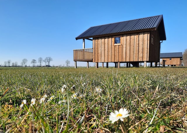 Lodge in Drenthe met uitzicht veranda