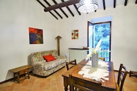 Apartment near Lake Trasimeno and Assisi