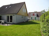 Vakantiehuis in Zeeland met Tuin