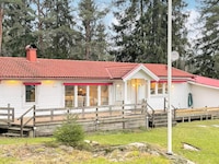6 person holiday home in PRÄSSEBO-By Traum