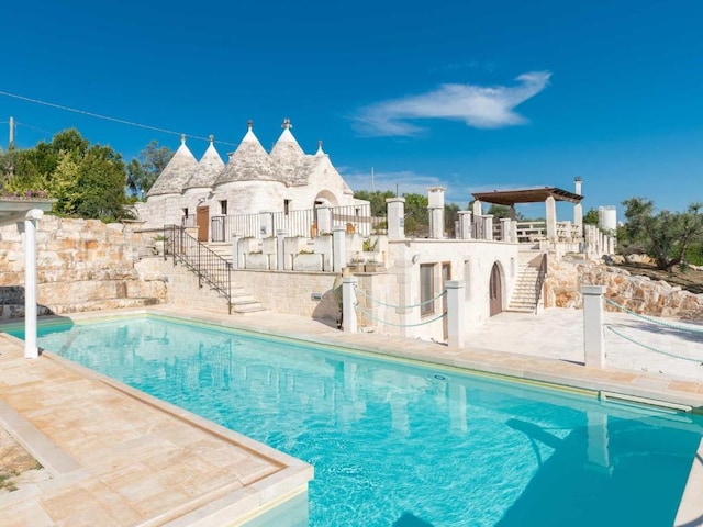 Trullo nella Valle d'Itria vicino Ostuni