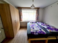 Ferienhaus in Bärenstein bei grünen Hügeln