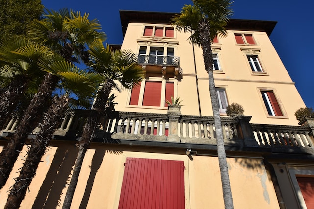 Appartamento in contesto di Villa Vignone, Vignone