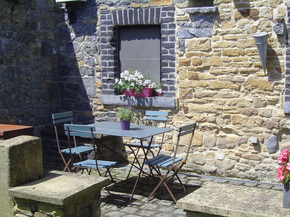 Tranquil Home in Tinlot, Tinlot