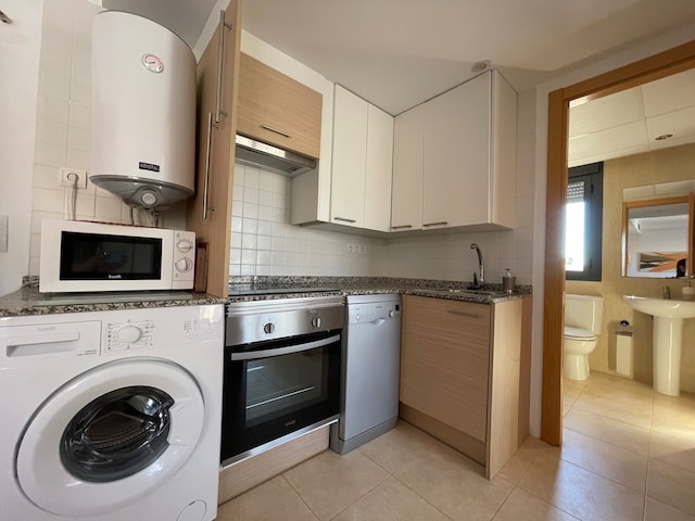 Apartment near beach with pools in Spain, Vera