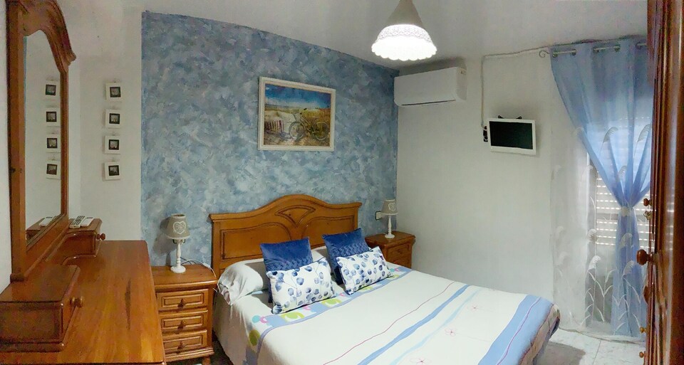 Holiday Home in Villamiel with Mountain Views, Villamiel