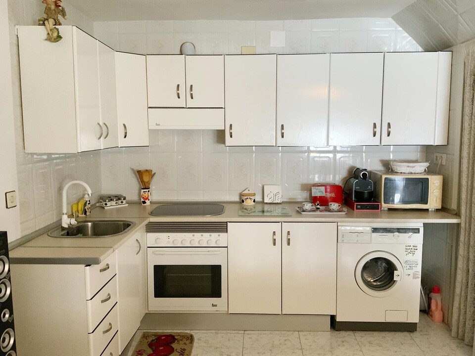 Holiday Home in Villamiel with Mountain Views, Villamiel