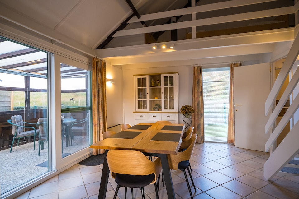 Casa junto a dunas y dique marino, Middelkerke