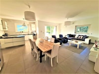 Vakantiehuis in Leonforte met Privézwembad