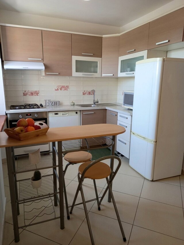 Casa Girasole - Three Bedroom Holiday Home with Garden, Buje
