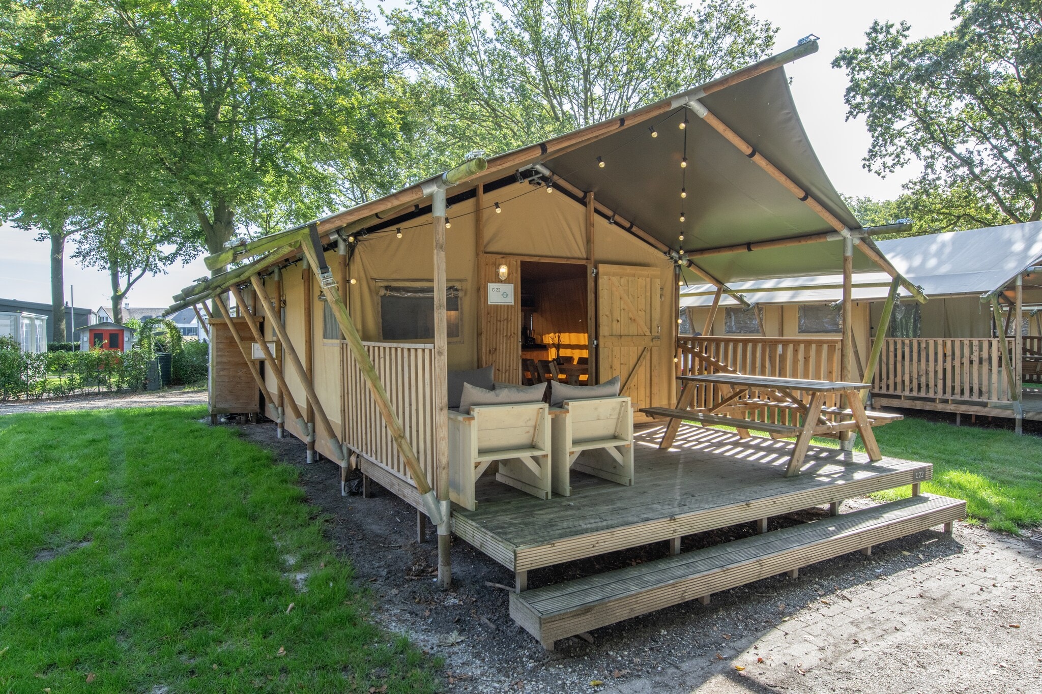 brunner campingstühle Brunner Crona Light Eco Kufengestell Stuhl – Lombacher Office Solutions GmbH
