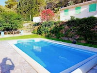 Villa en Saint-Nazaire con piscina privada