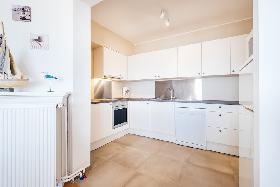 Apartamento en la costa con vistas al mar, Koksijde